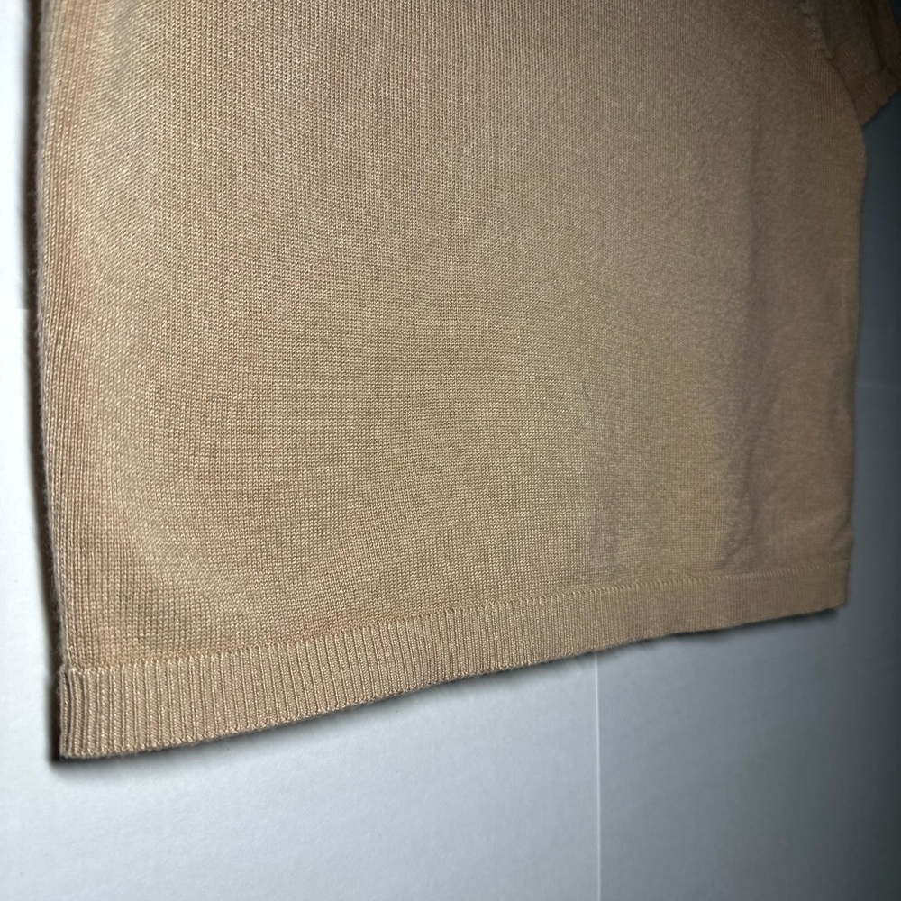 Calvin Klein Jeans women’s Beige Crewneck Sweater - Picture 7 of 7